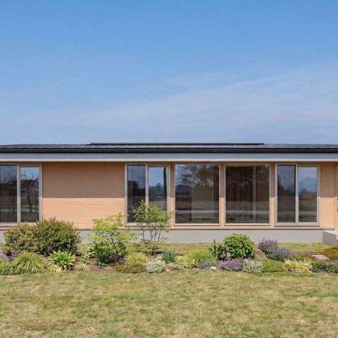 家族と、自然と、つながる平屋