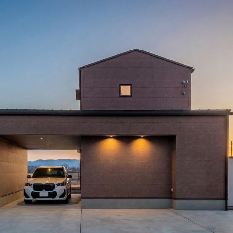 筑波山と暮らすガレージポーチのある2階建て
